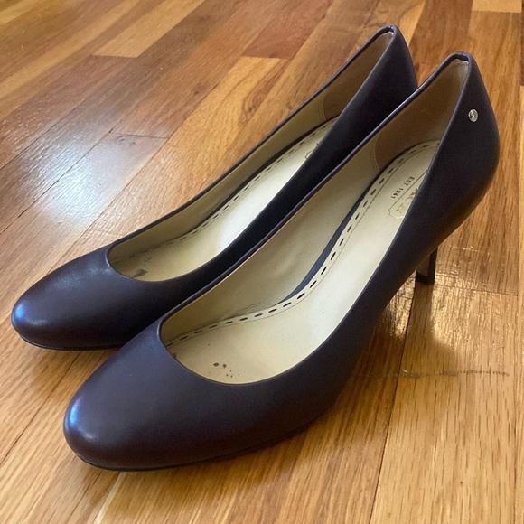 Coach Women’s Brown Leather Heels Size 10 - Picture 1 of 8